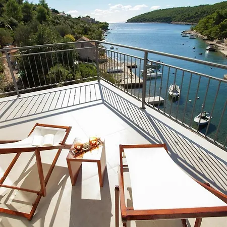 Luxury Lovely Maiden Near Vela Luka, Pool Villa