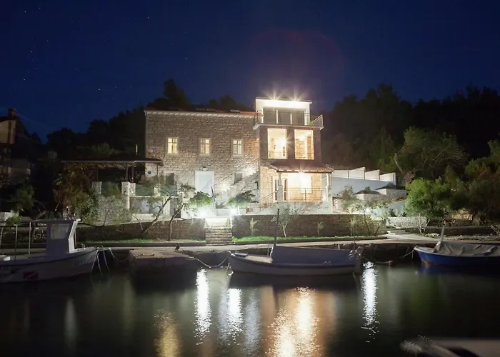 Luxury Lovely Maiden Near Vela Luka, Pool Villa Vela Luka